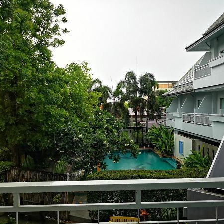 Baan Suksiri Hotel HHQ Exterior foto