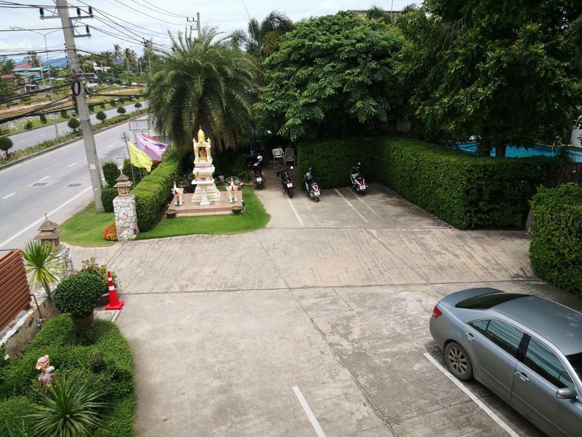 Baan Suksiri Hotel HHQ Exterior foto